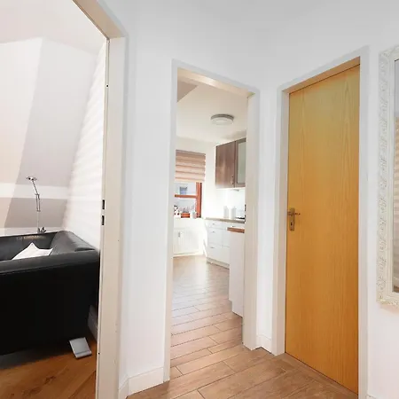 Strandstrasse 2 Treibgut * Лабё