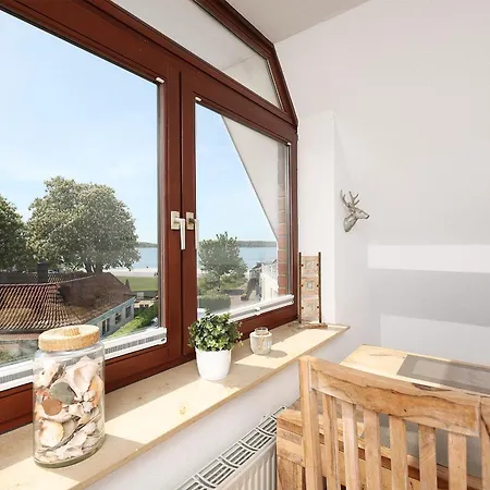 Strandstrasse 2 Treibgut Лабё